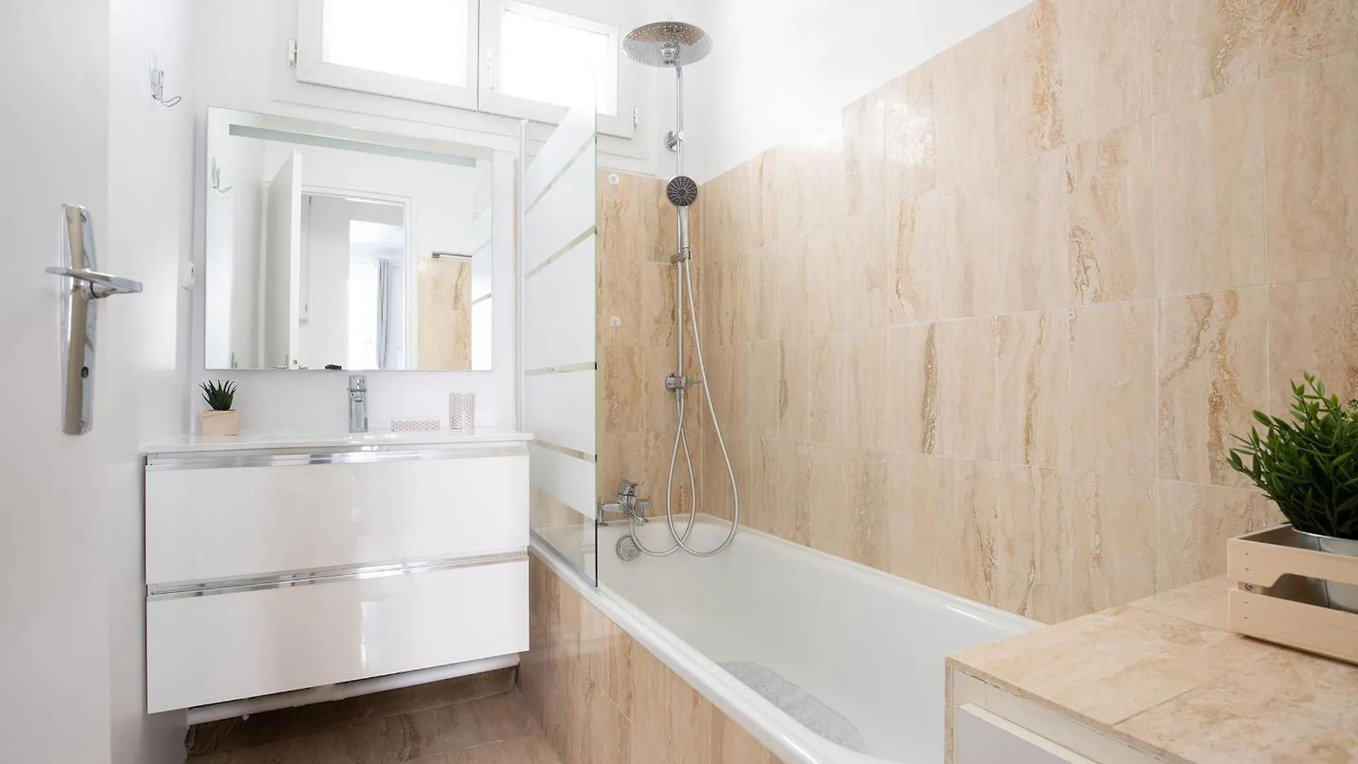 פריז Jardin Du Luxembourg & Pantheon - Cityapartmentstay דירה